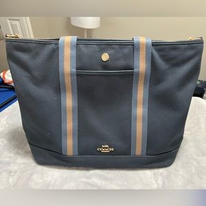 Coach Ellis Weekender